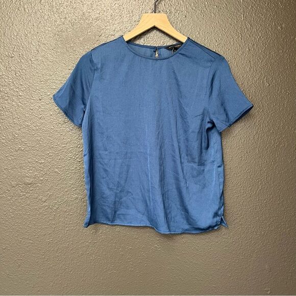 Banana Republic Short Sleeve Essential Blouse - Picture 1 of 11